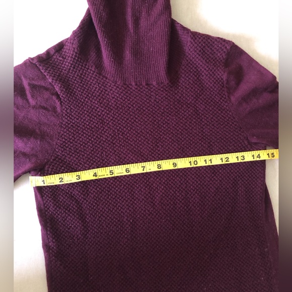 100% extra fine merino sweater in plum - Picture 5 of 6